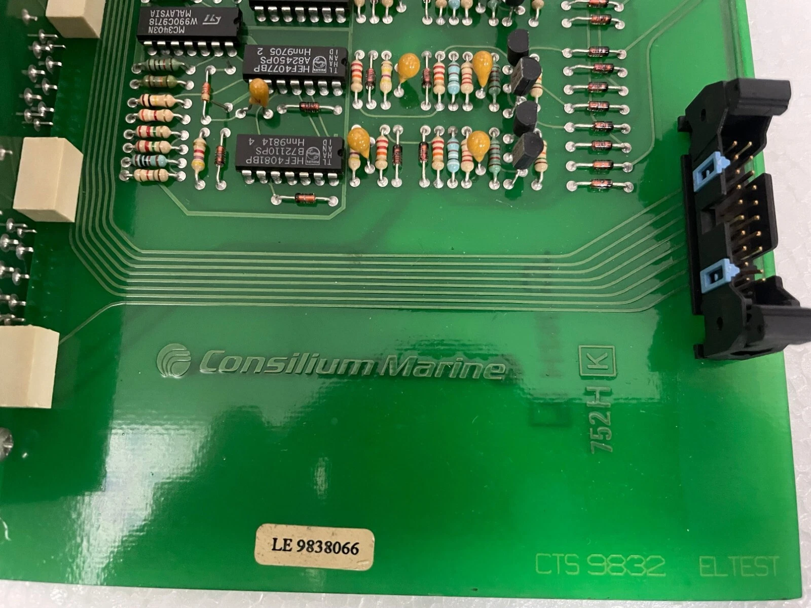 admin/uploads/uploads/consilium marine 752 pcb 66_1.webp